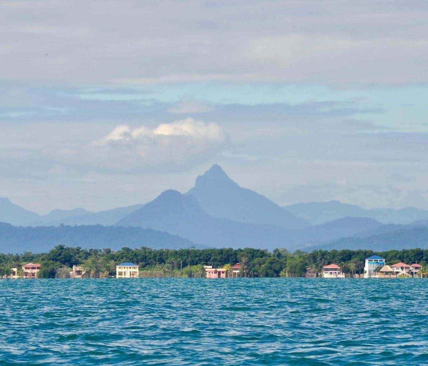 All Seasons Belize Hopkins Buitenkant foto