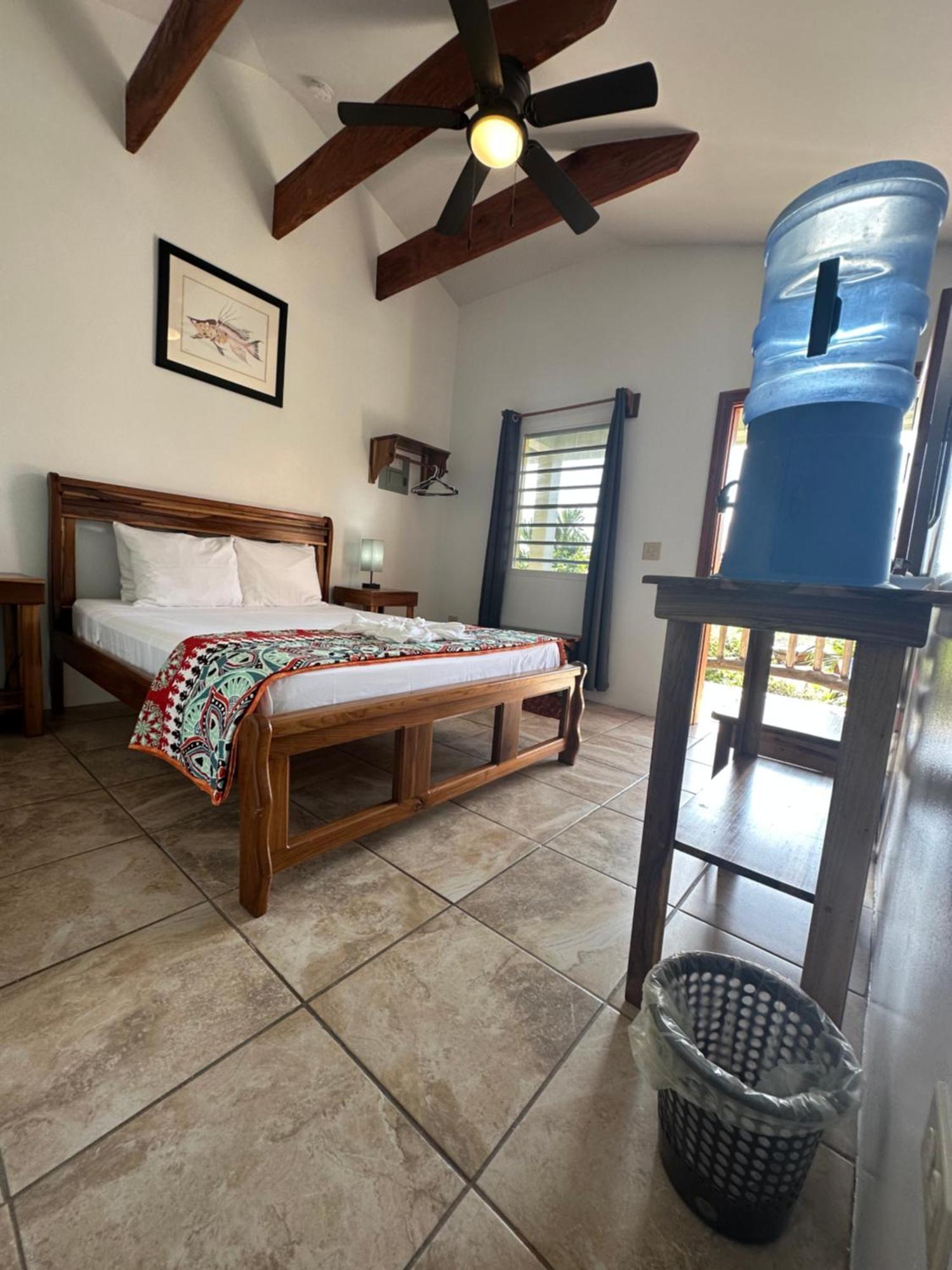All Seasons Belize Hopkins Buitenkant foto