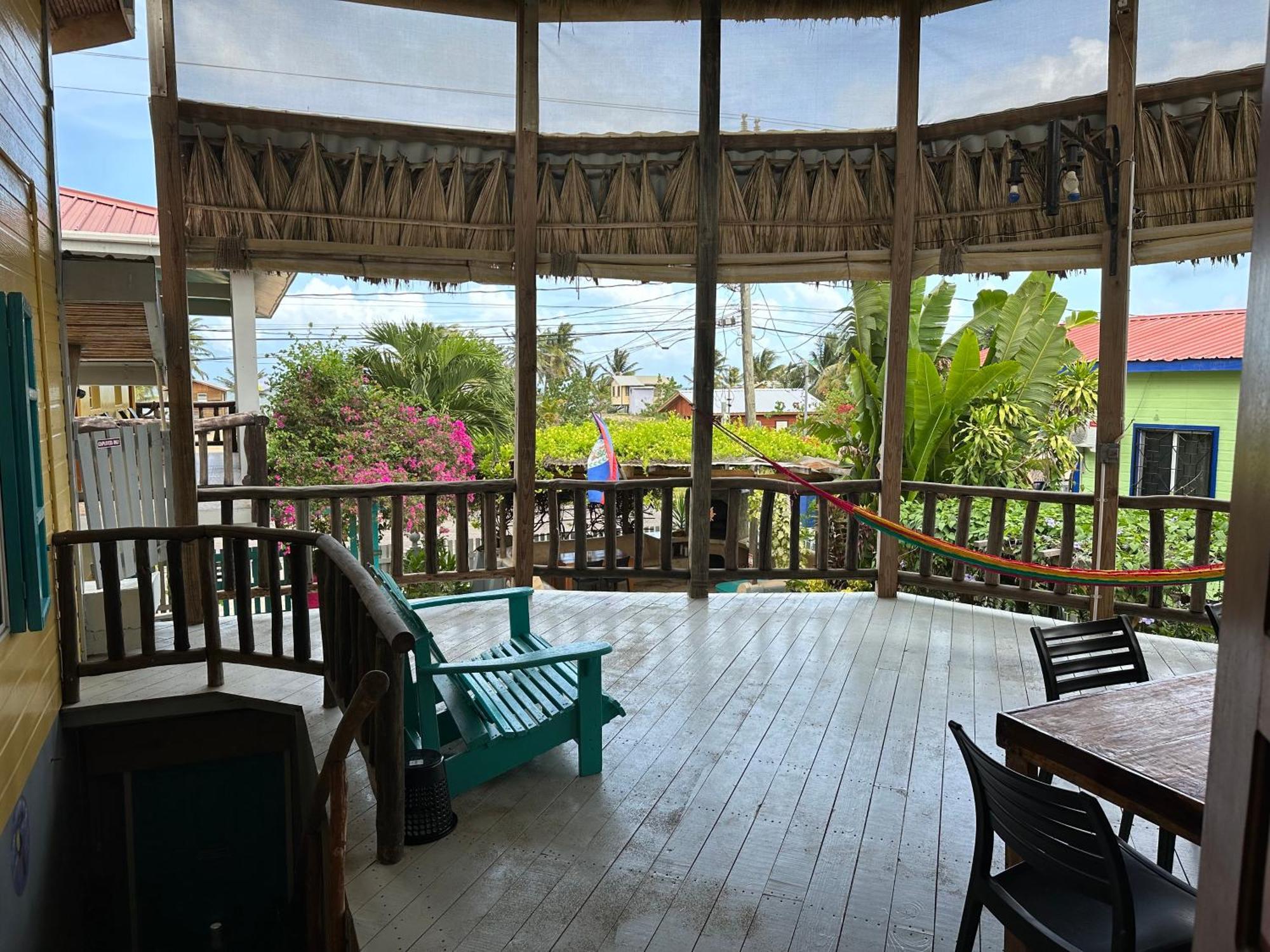All Seasons Belize Hopkins Kamer foto